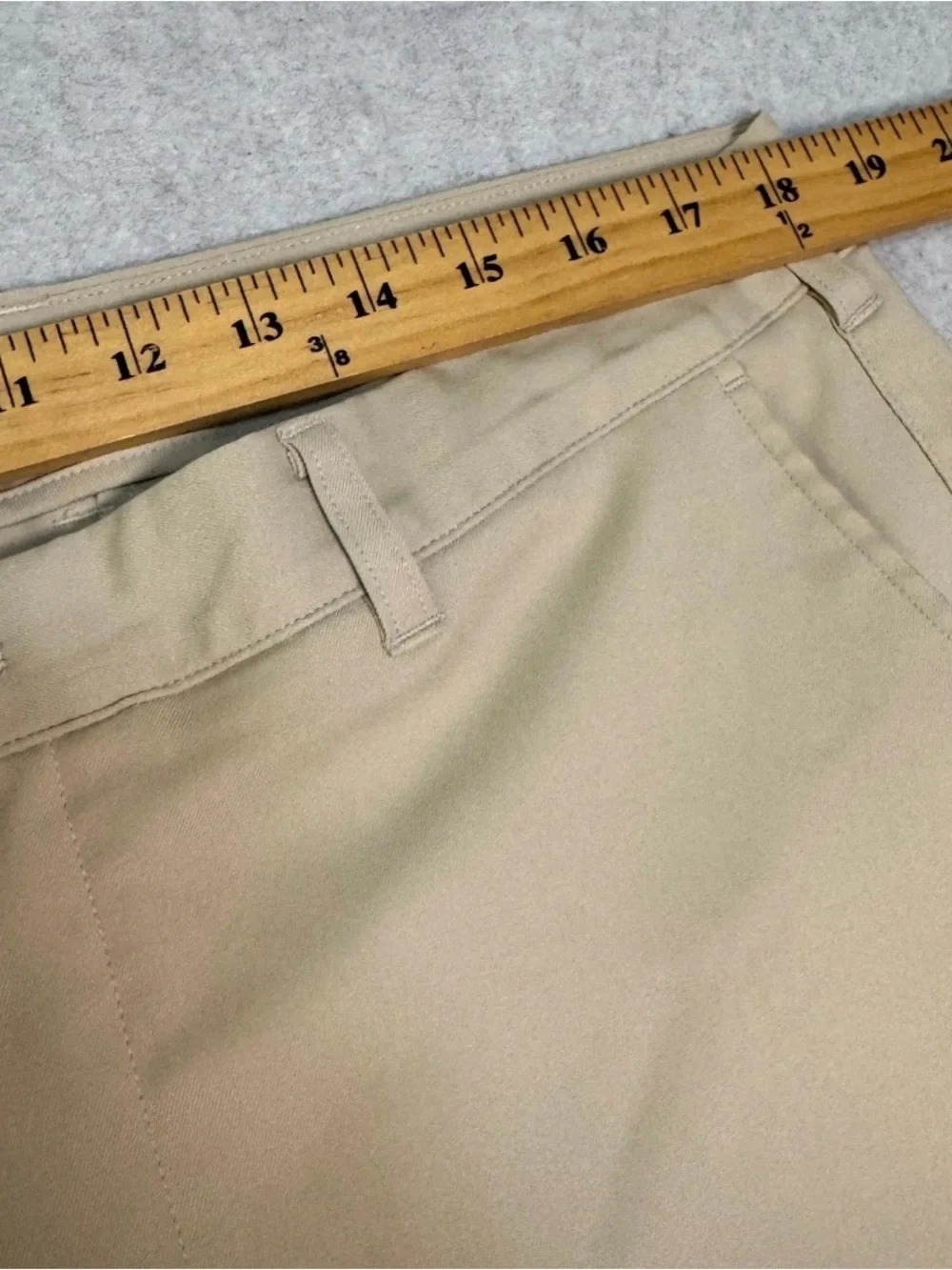 Mizzen+Main Slim Fit Chinos in Light Khaki